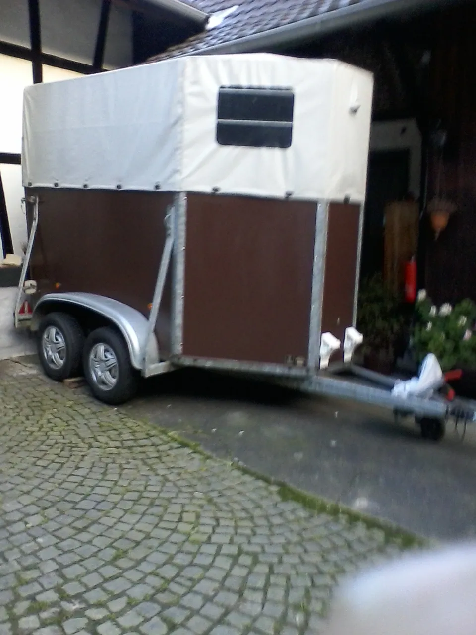 2er Kreamer Pferdeanhänger